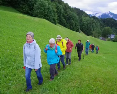 Orchideen-Wanderung im Europaschutzgebiet Übersaxen-Satteinserberg | Kneipp Vorarlberg